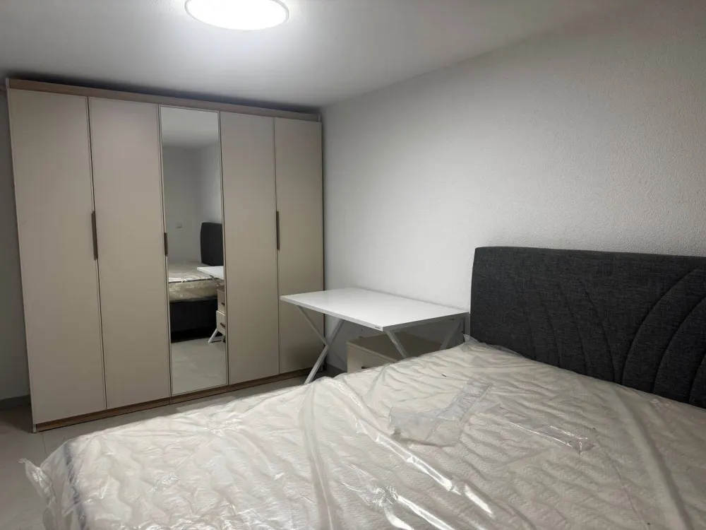 Luxuriöse 2-Zimmer-Wohnung mit Balkon | voll möbliert | All-inclusive 1.350 €