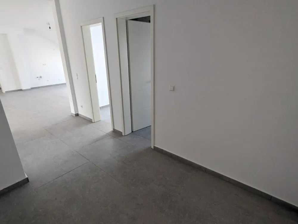 EXKLUSIVES PENTHOUSE MIT 165 M², GROSSER TERRASSE & BALKON, GNEISENAUSTRASSE 12, LEIPZIG