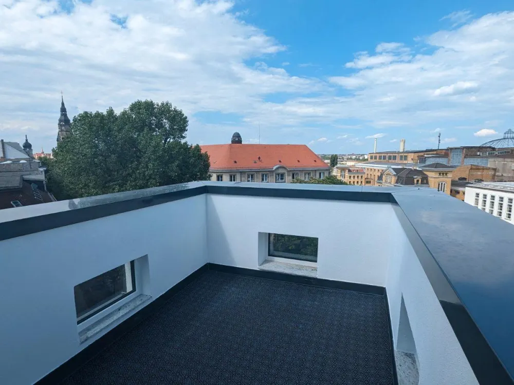 EXKLUSIVES PENTHOUSE MIT 165 M², GROSSER TERRASSE & BALKON, GNEISENAUSTRASSE 12, LEIPZIG