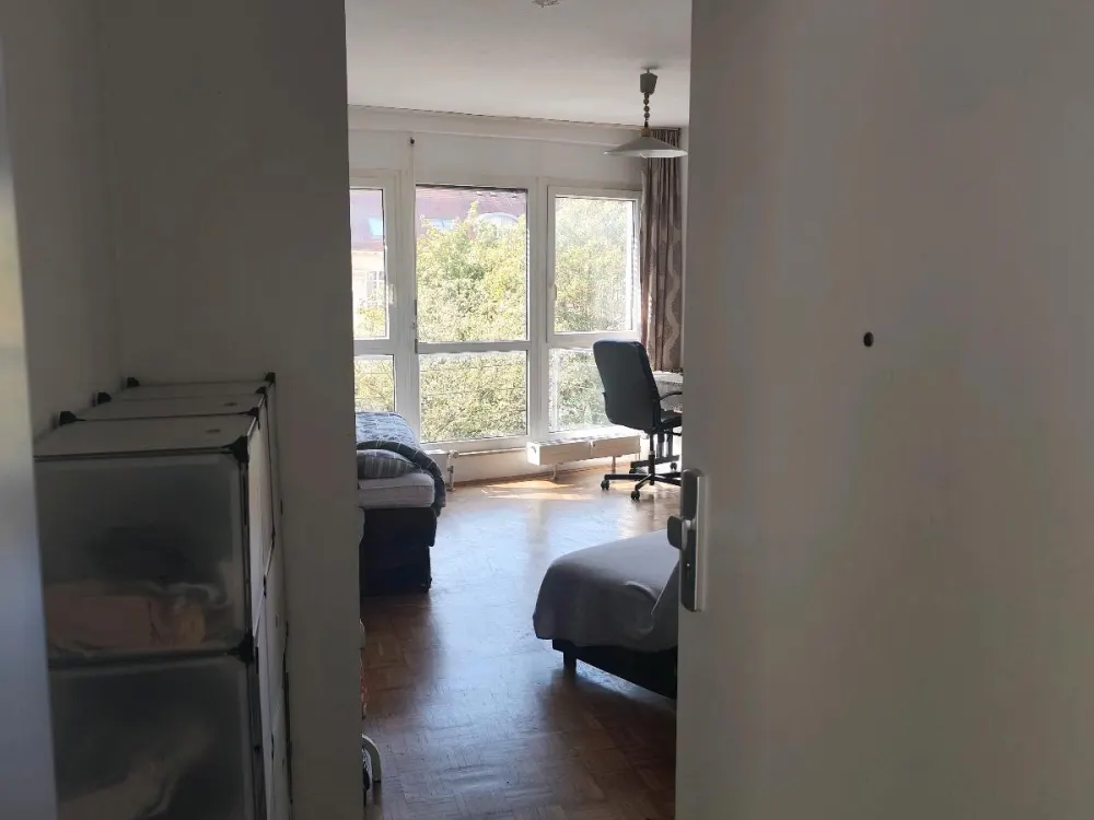 Helle 1-Zimmer-Wohnung in Zentralerlage Esslingen-EBK,ab 01.10.26
