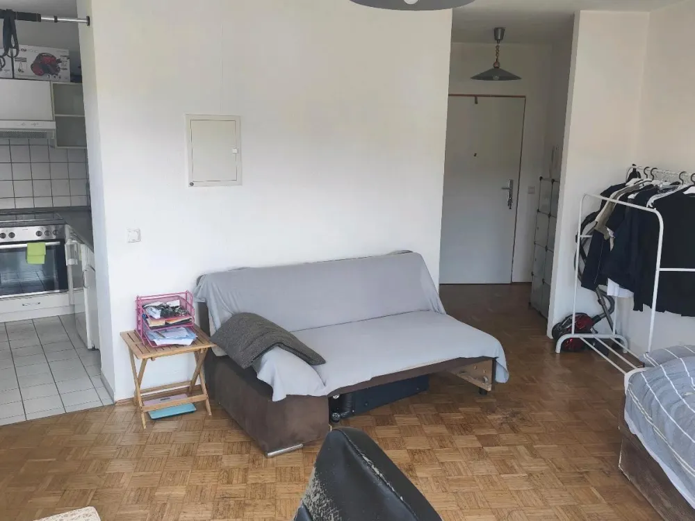 Helle 1-Zimmer-Wohnung in Zentralerlage Esslingen-EBK,ab 01.10.26