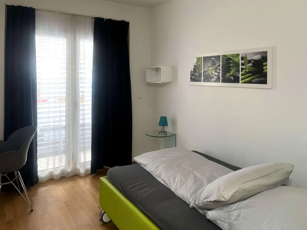 Verfügbares 1-Zimmer-Apartment in Mörfelden, voll ausgestattet und umfangreich eingerichtet