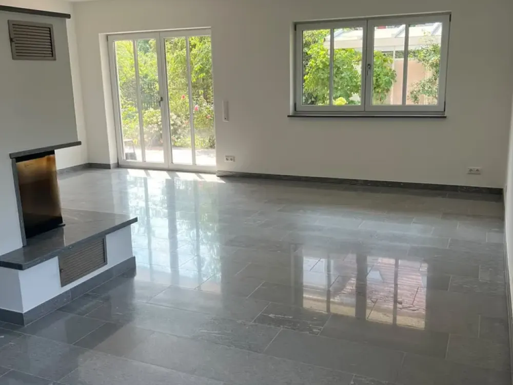 House-in-House: 5-Room Apartment in Berg am Laim