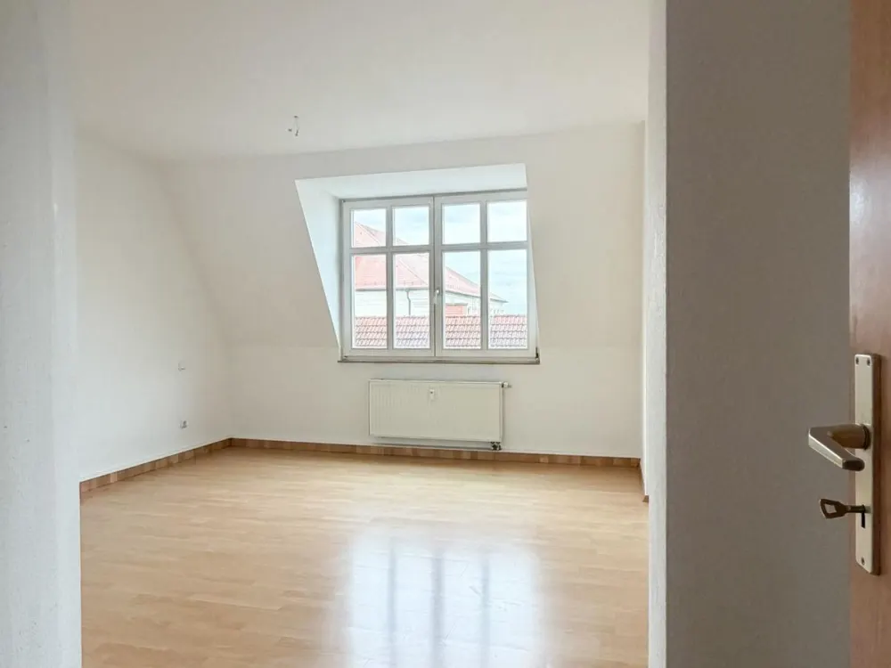 Wohnen auf zwei Ebenen, attraktive 2-Zimmer-Maisonette in Markkleeberg