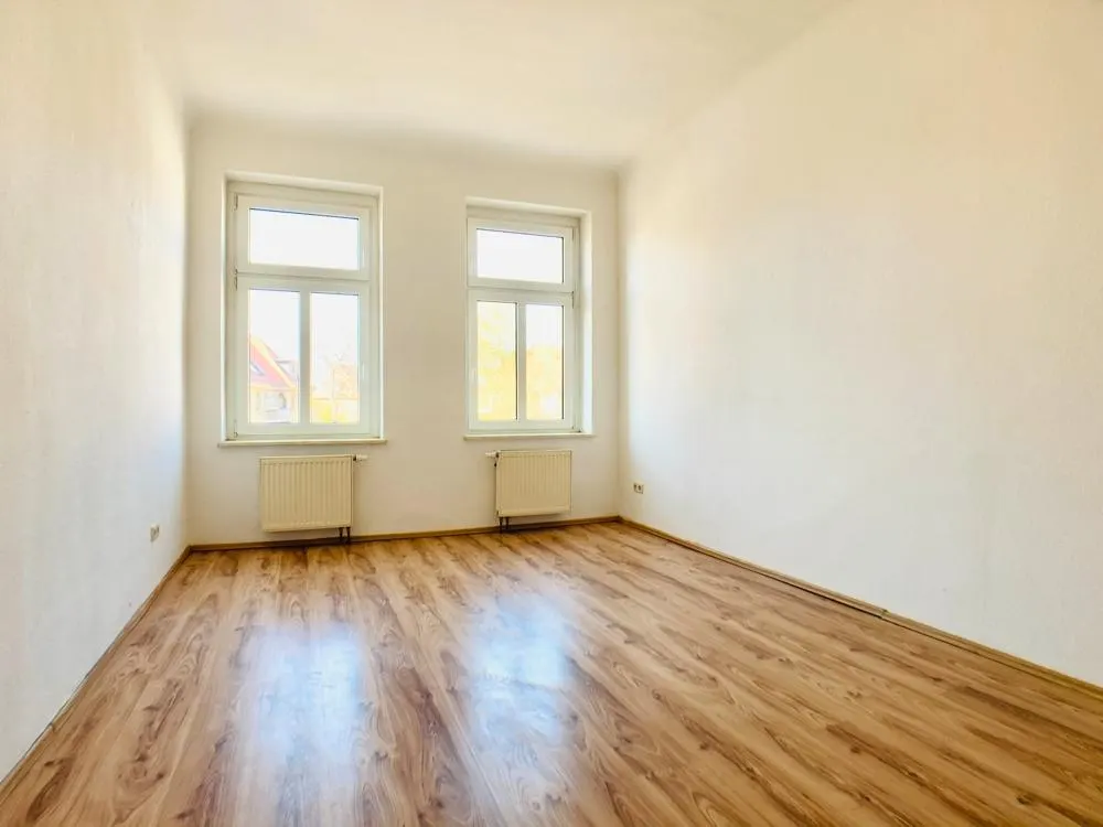 attraktive, große 2 Raum Wohnung in Paunsdorf *** TOP*** ab sofort!!