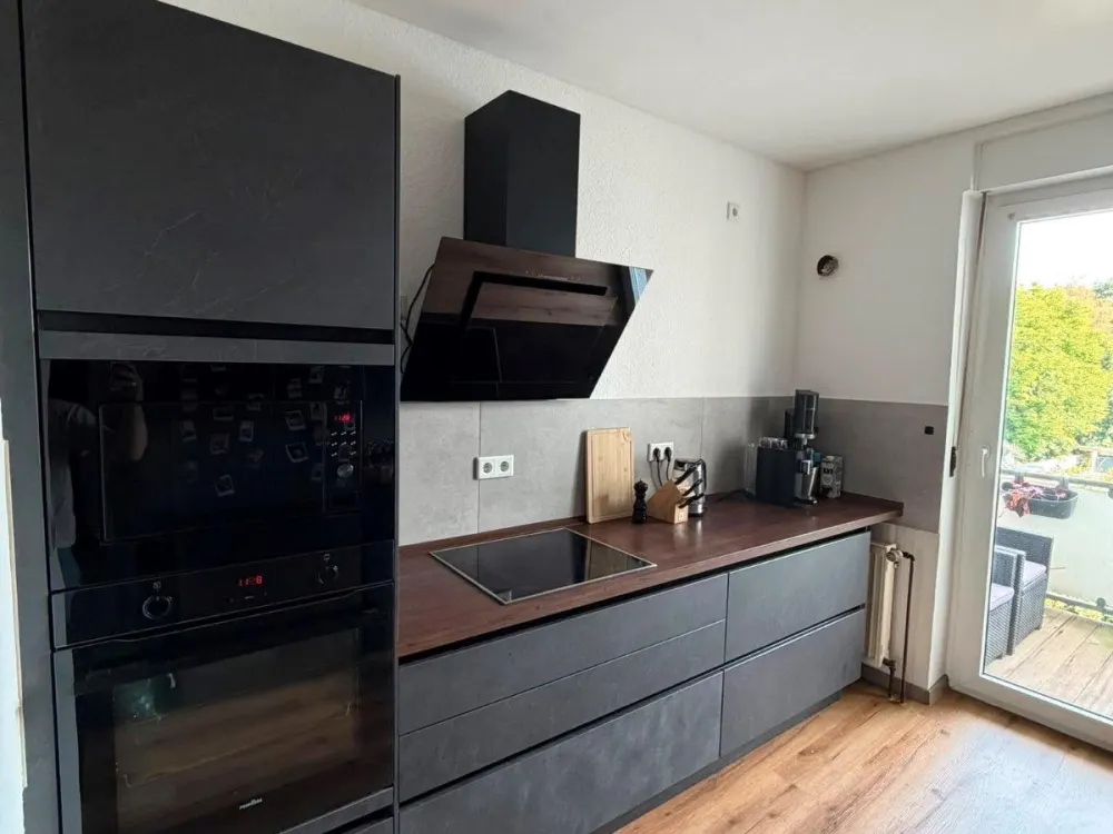 Düsseldorf Provisionsfreie sanierte 2 Zimmerwohnung in Hassels