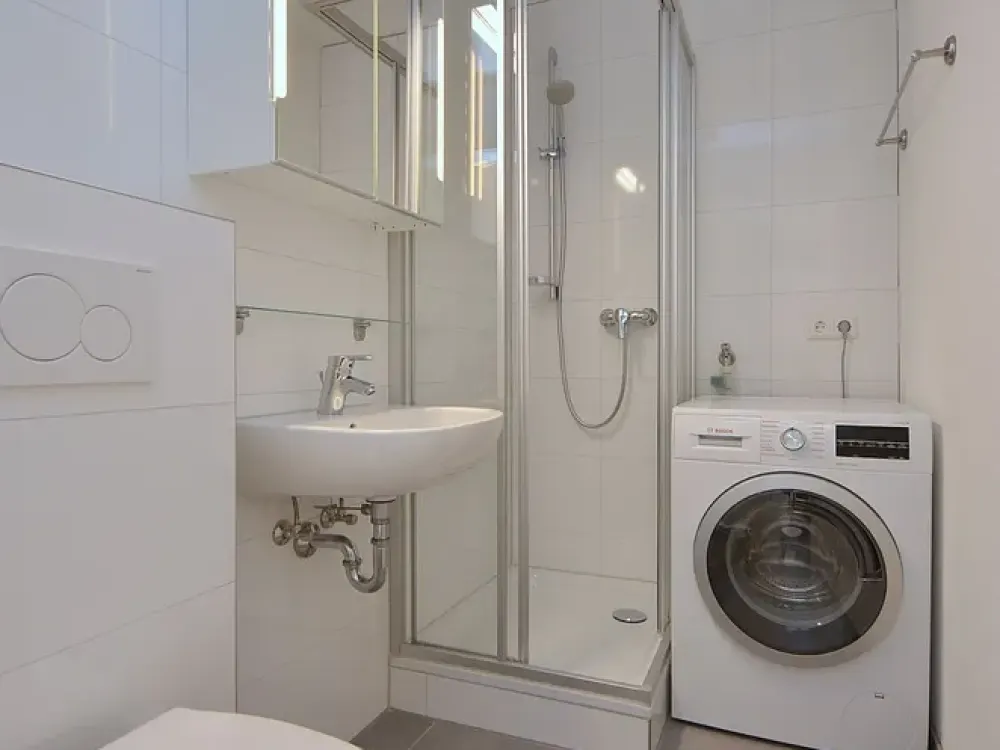 Tolle und modern möblierte Wohnung mit Internet in zentraler Lage in Stuttgart West