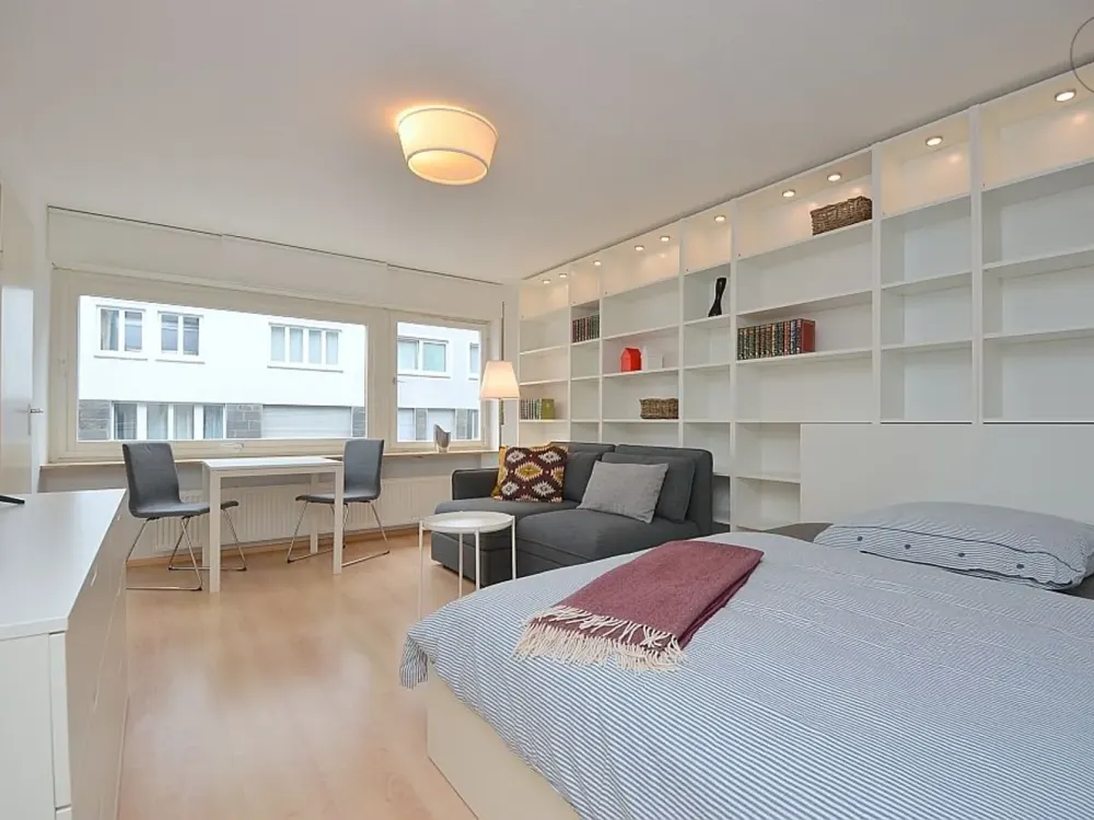 Tolle und modern möblierte Wohnung mit Internet in zentraler Lage in Stuttgart West