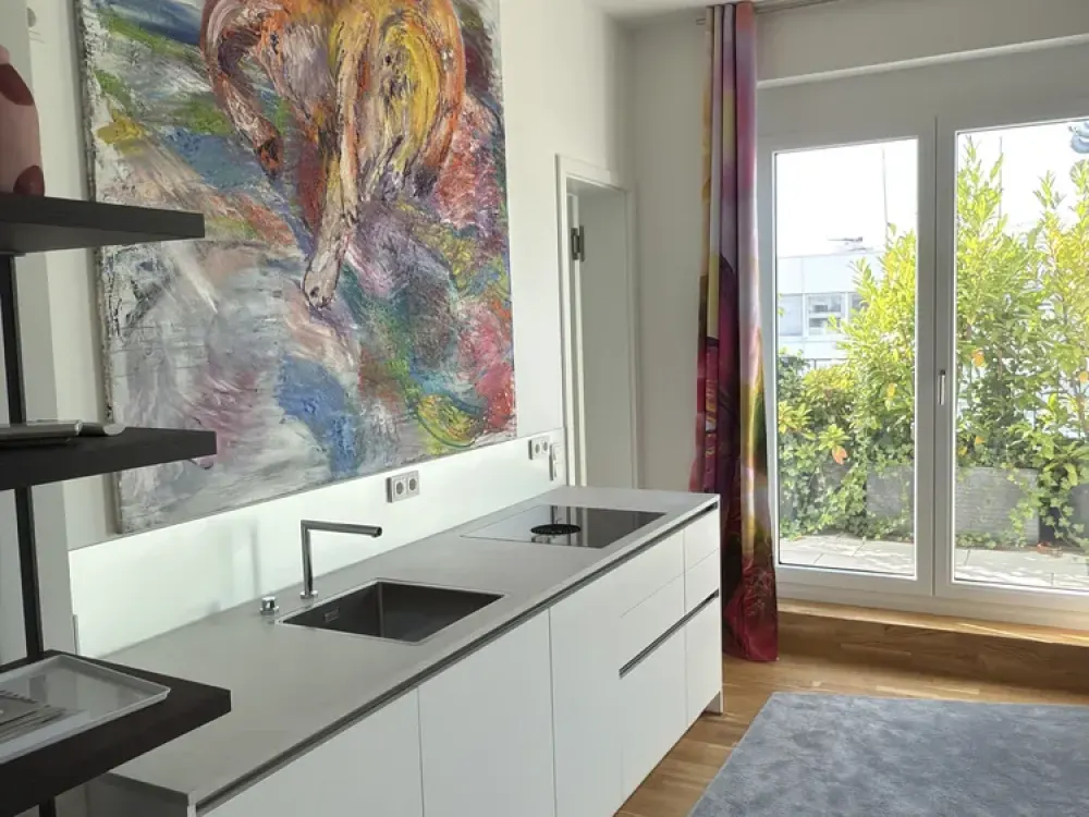 Möbliertes Penthouse mit großer Westterrasse und Klimaanlage am Gleisdreieckpark
