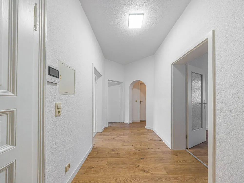 3-Raum-Wohnung mit Balkon und inklusive Einbauküche!