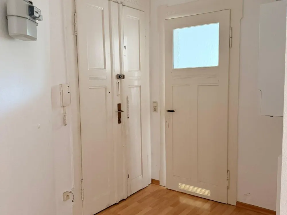 Charmante 2-Zimmer-Wohnung mit Balkon in Dresden-Cotta