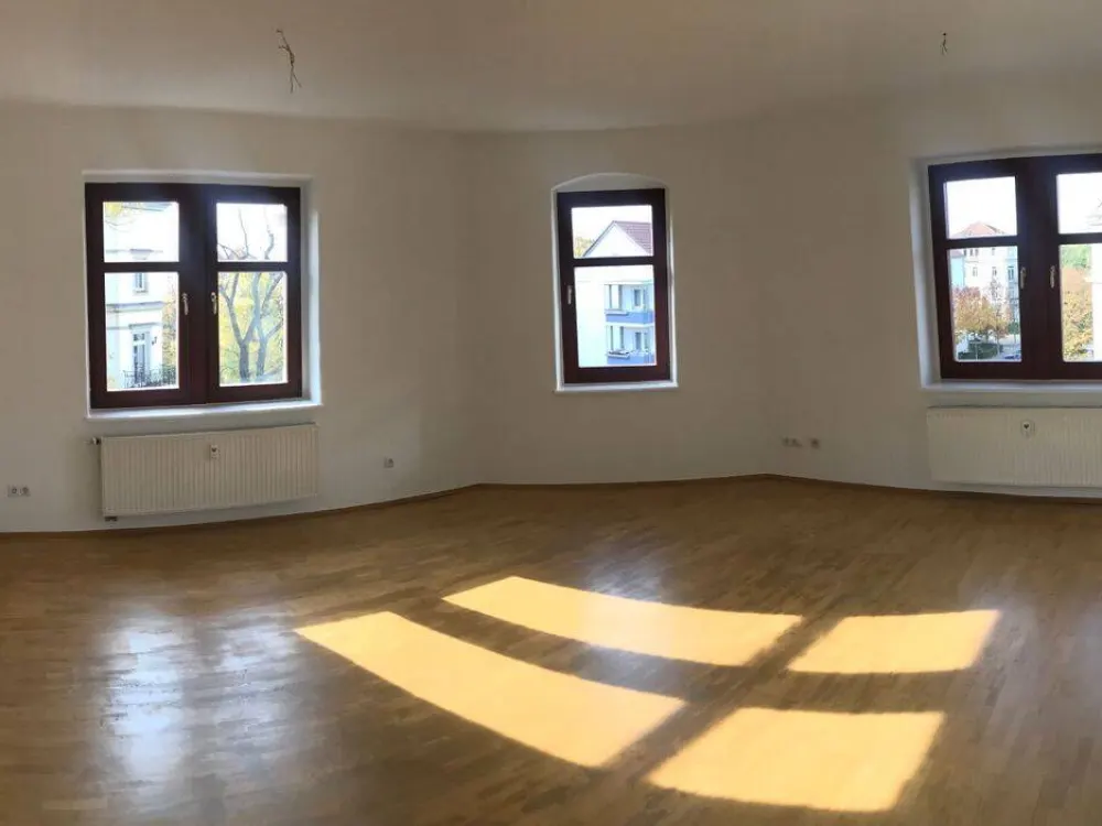 2,5 Zimmer, sanierter Altbau, Nähe Blaues Wunder