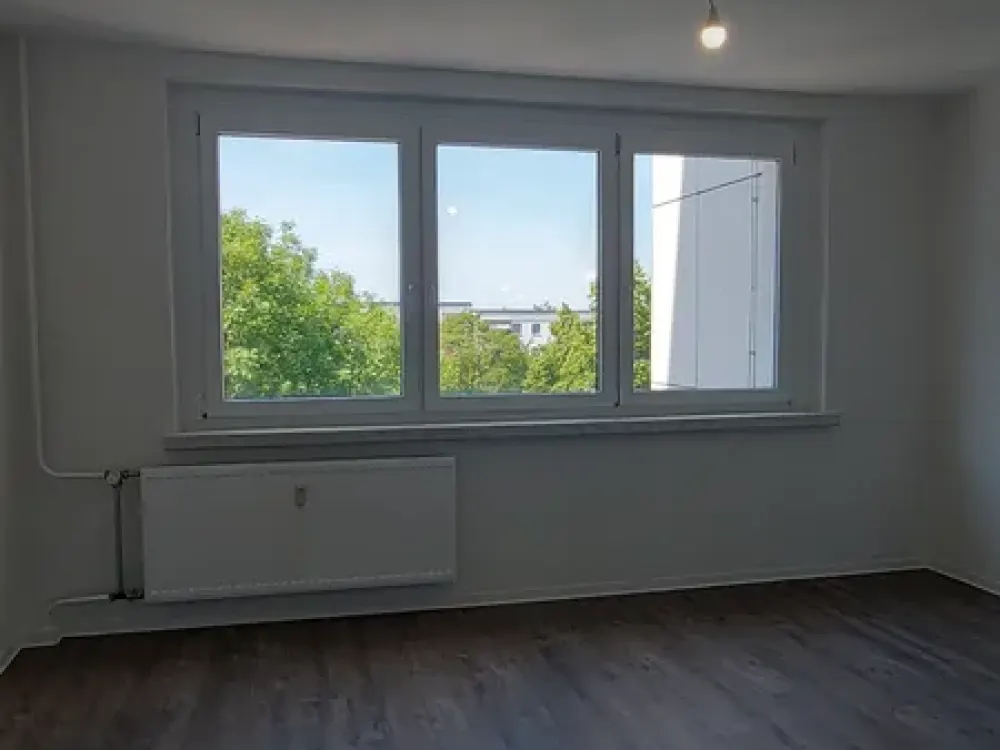 Step Right In - 3 Rooms to Feel Good!