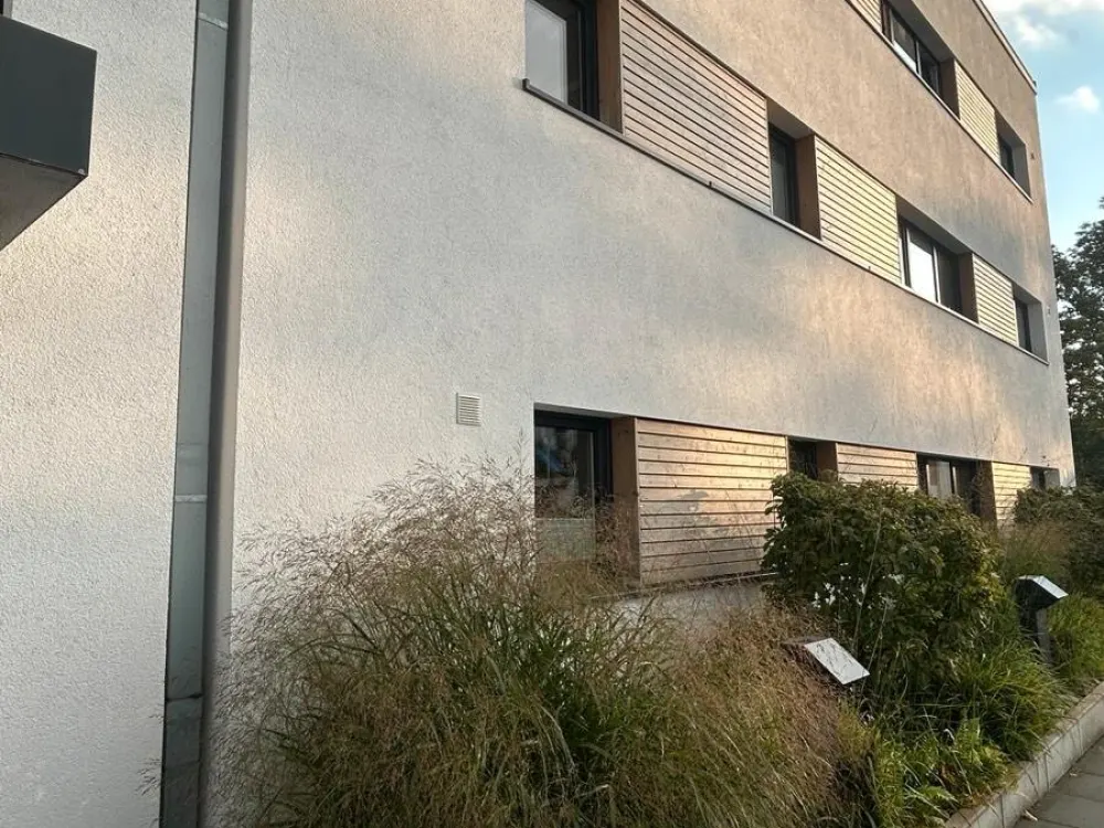 Befristet: moderne barrierefreie möblierte 4 Zimmerwohnung