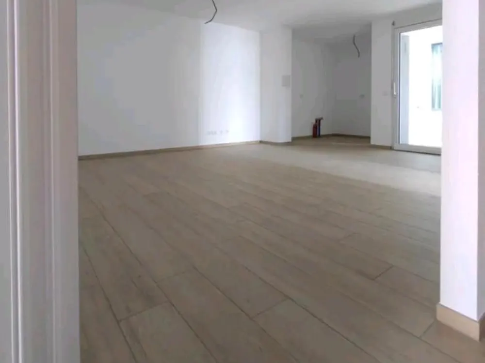 Wohnung 2 Zimmer mit Balkon