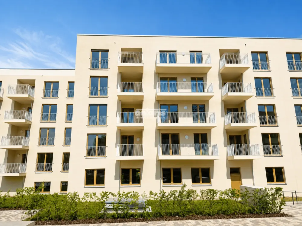 antaris Immobilien GmbH ** 2-Raum-Erstbezug mit Balkon im beliebten Steigereck **