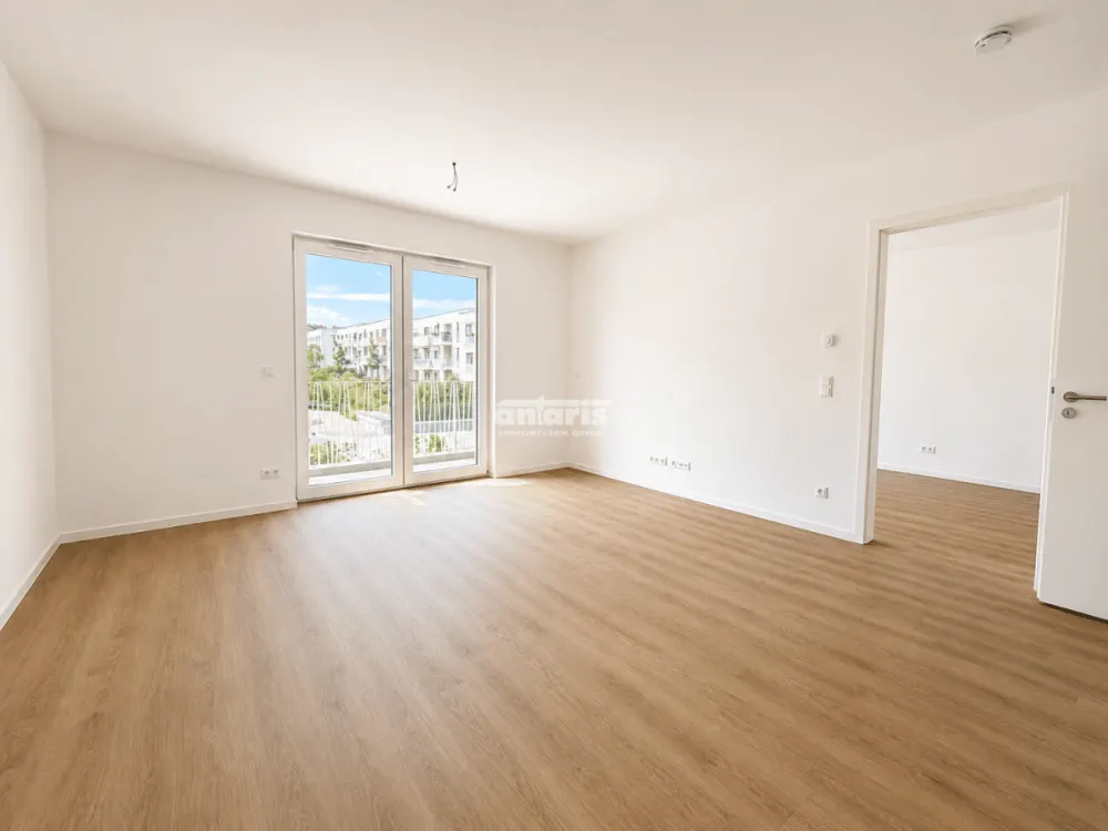 antaris Immobilien GmbH ** 2-Raum-Erstbezug mit Balkon im beliebten Steigereck **