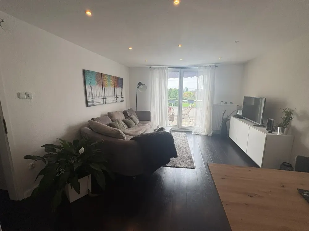Über den Dächern Düsseldorfs, Exklusive 2-Zimmer-Wohnung mit traumhafter Dachterrasse im Zooviertel