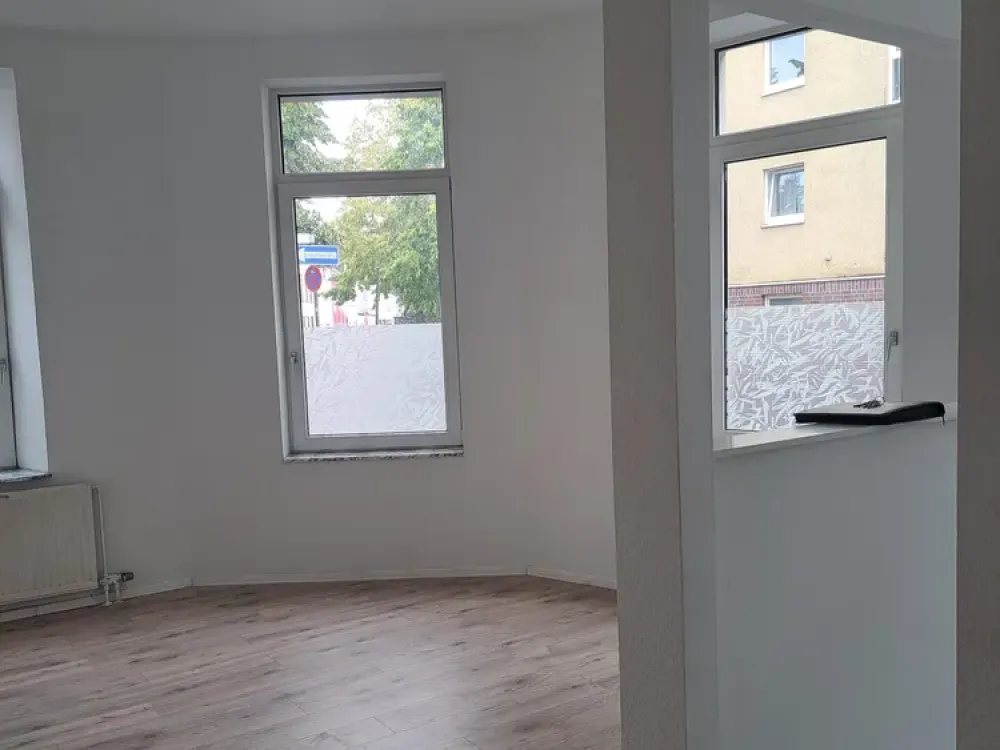 Helle 2-Zimmer-Wohnung im Erdgeschoss