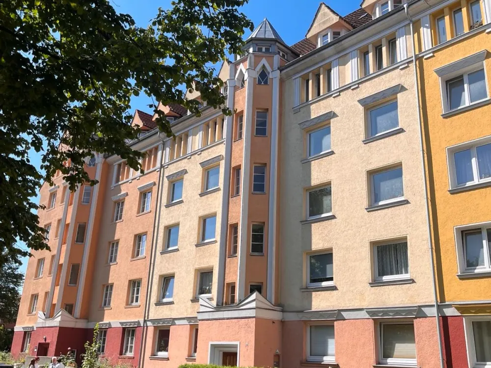 Erstbezug nach Sanierung! Charmante 3-Zi.-Altbauwhg. in Linden