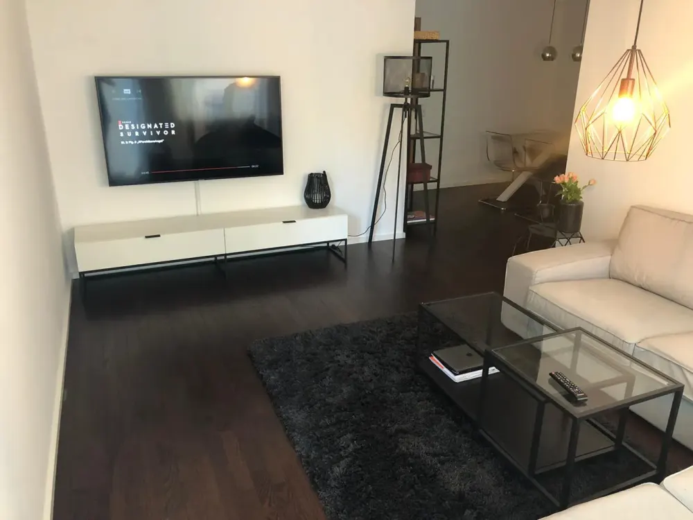 Gepflegte 2 Zimmer-Wohnung mit Terrasse, Einbauküche und Tiefgaragenstellplatz in Filderstadt
