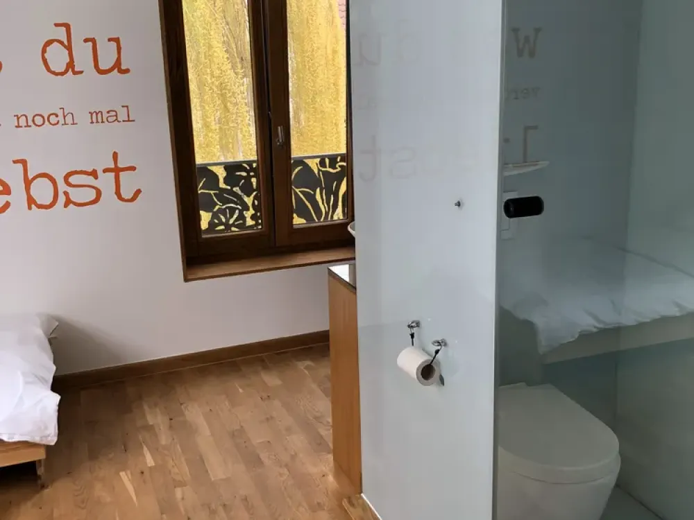 Studio Direkt an der S-Bahn Station Filderstadt Bernhausen