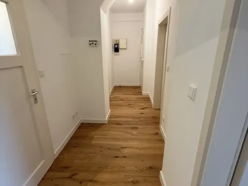 First occupancy after complete renovation - Attic apartment for singles in a quiet location