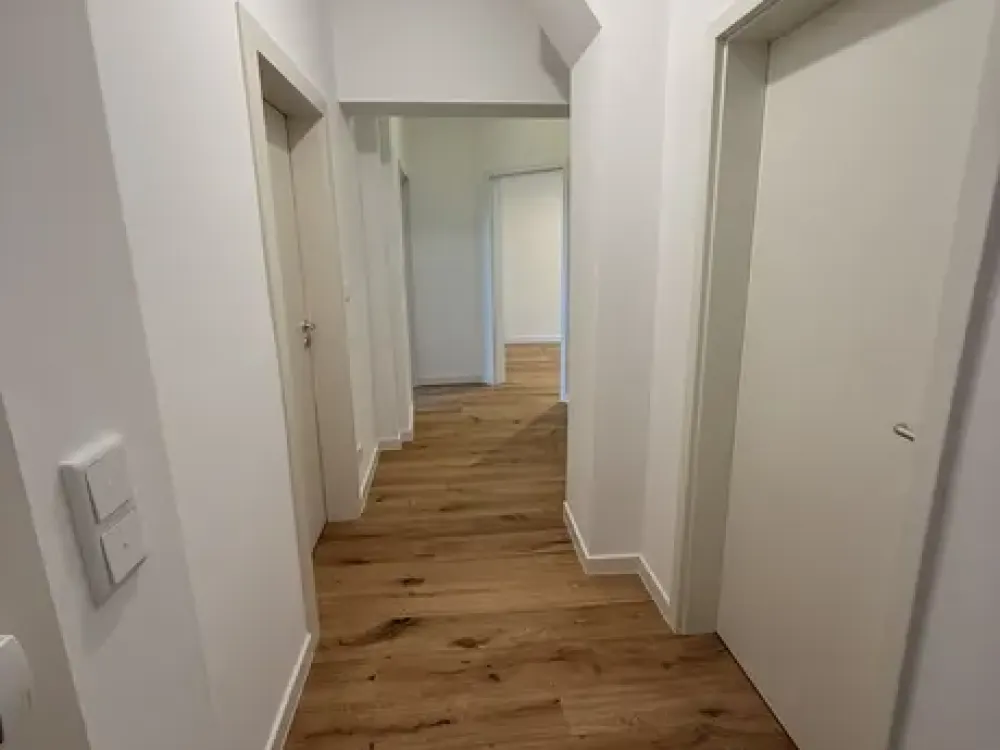 First occupancy after complete renovation - Attic apartment for singles in a quiet location