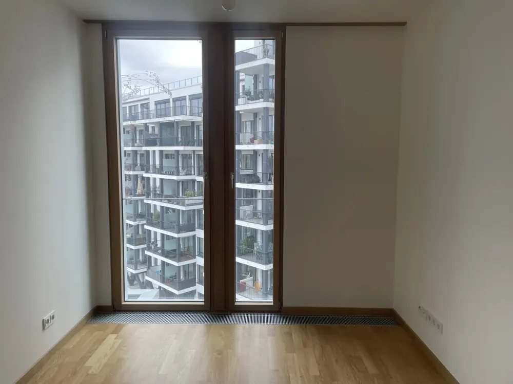 ***Schönes Penthouse Apartment nahe Breitscheidplatz***