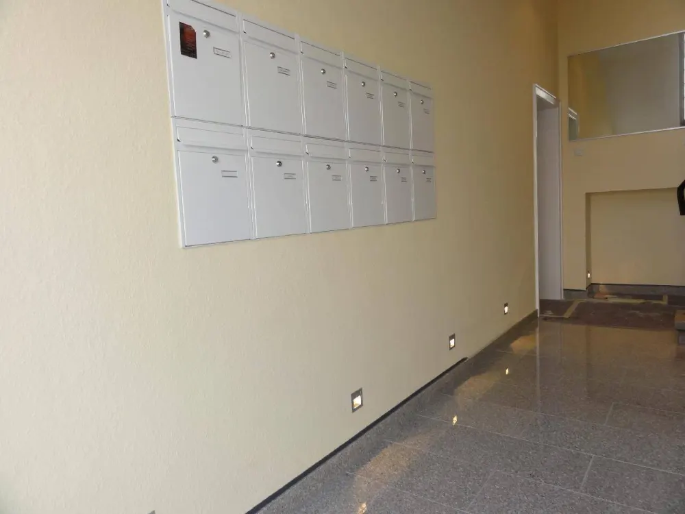 Helle Citywohnung in der Weißenburger Straße 6, Ecke Kaiserstraße, Balkon