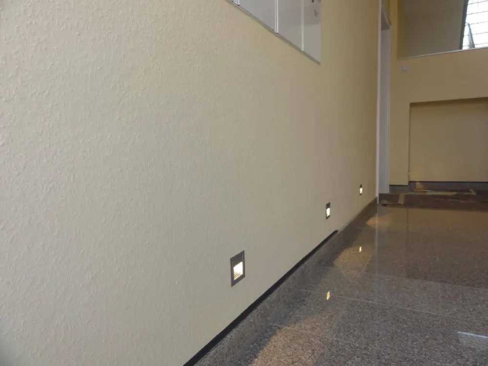 Helle Citywohnung in der Weißenburger Straße 6, Ecke Kaiserstraße, Balkon