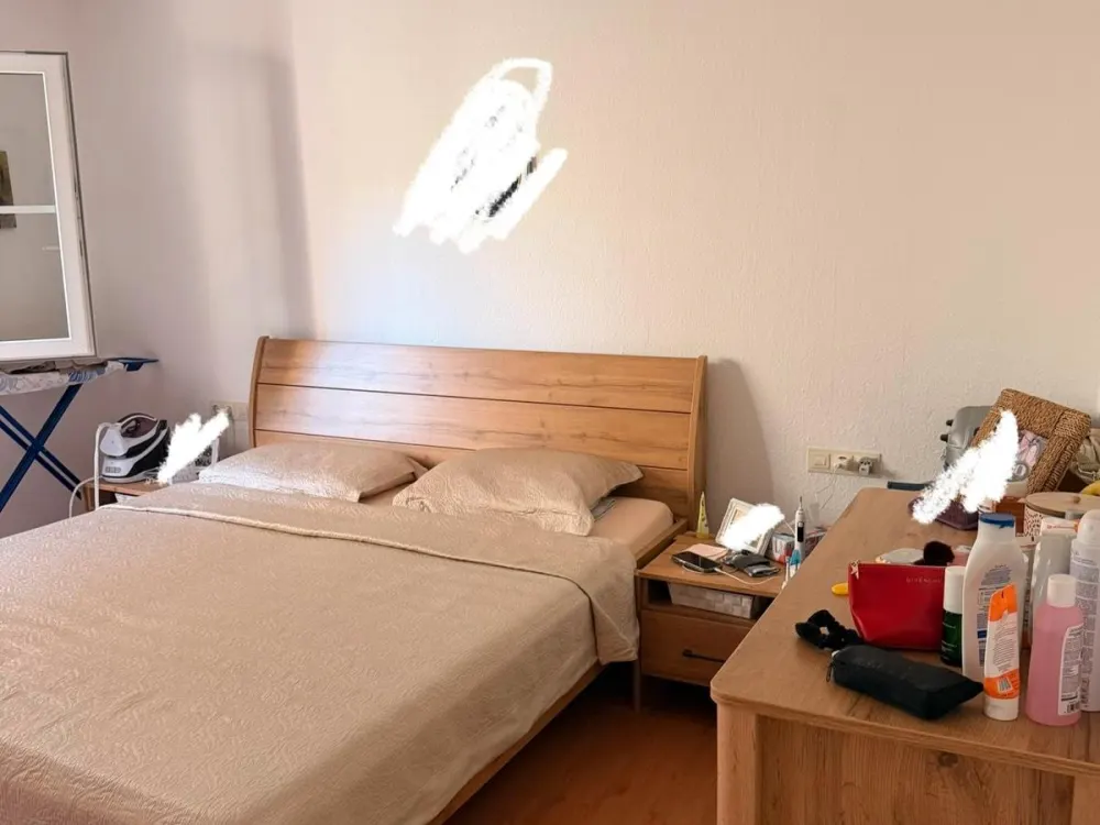 Teilmöblierte Wohnung befristet auf 3 Jahre (nur für Studenten!)
