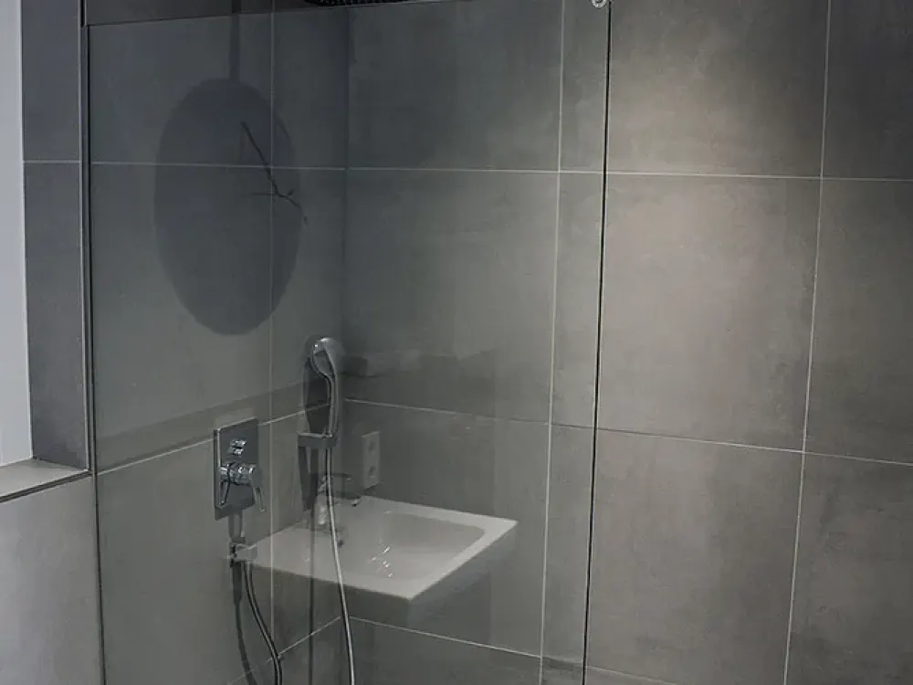 Traumhafte Altbau-Wohnung 68m² EG Hochparterre * modern & hochwertig