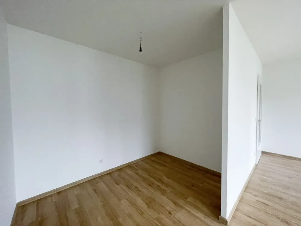 Singlewohnung mit Balkon, Ebk und Schlafnische