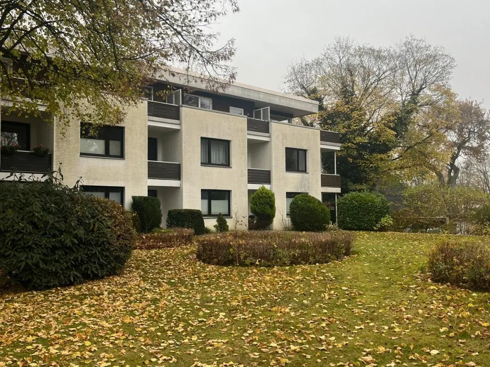 Möblierte Wohnung mit Balkon in ruhiger Lage in Hamburg-Rahlstedt