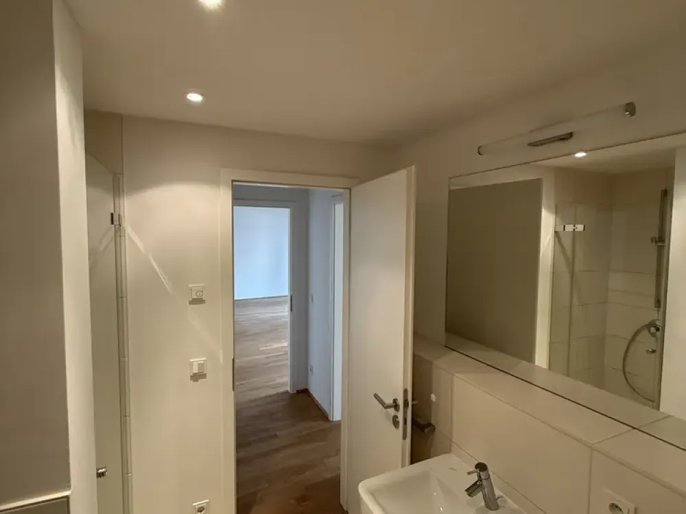 wunderschöne 2 Zimmer Wohnung mit Balkon