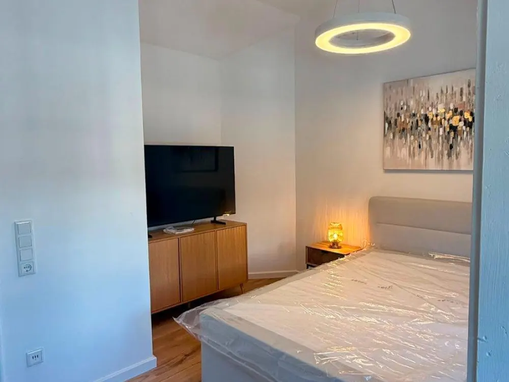 NEU! Stilvoll saniertes & möbliertes Apartment im Herzen von Fran