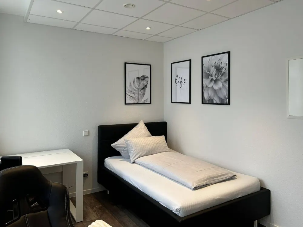 Komfortables 1-Zimmer Apartment, bequem möbliert und voll ausgestattet, zentral in Niederrad