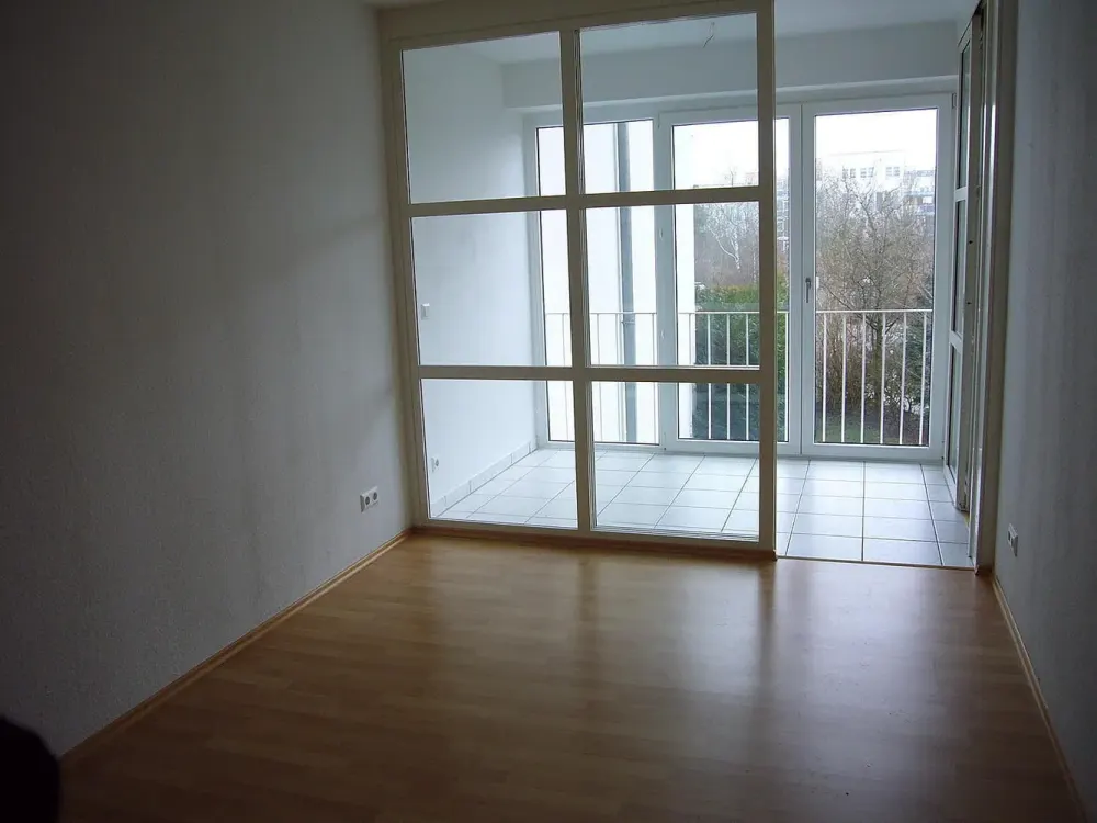 Attraktive Familienwohnung mit Wintergarten, EBK und, Kfz-Stellplatz