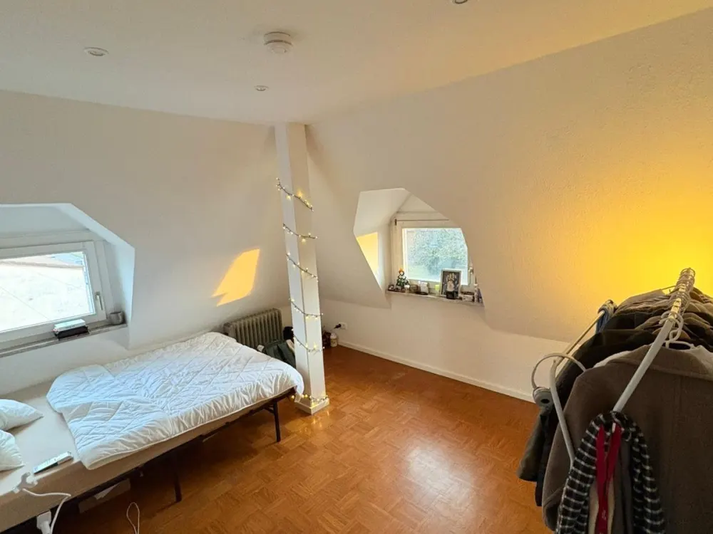 Shared Room in Zweck Shared Apartment