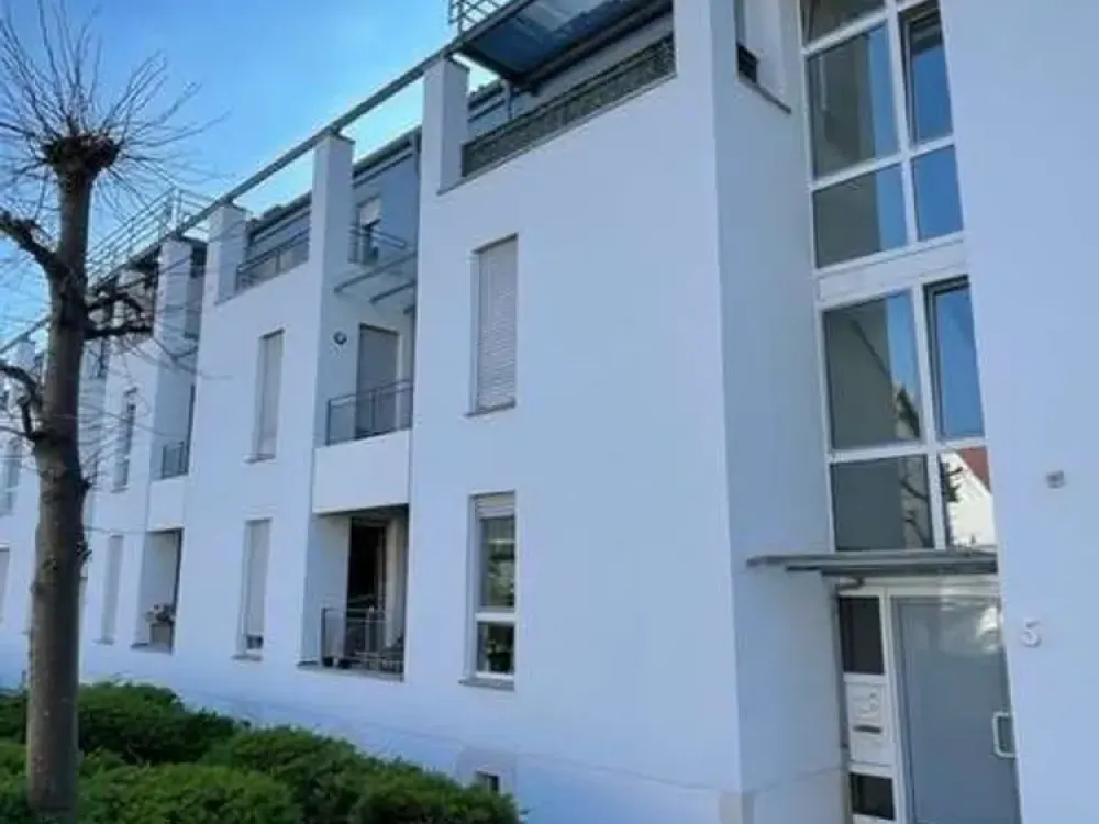 Schöne helle 4 Zimmer Wohnung über 2 Ebenen
