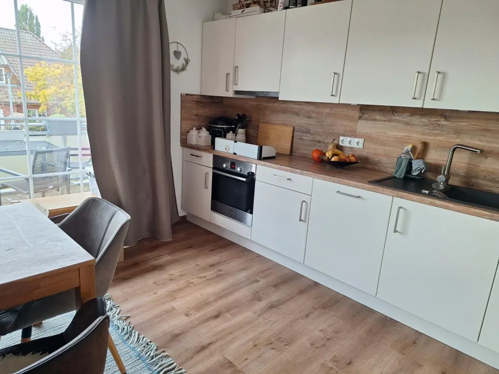 Beautiful Country House Apartment, 4 Rooms, Full Bath, Kitchen, Balcony, Garden