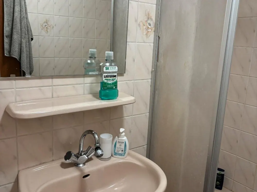 2-Zimmer Wohnung vollmöbliert in Düsseldorf- Heerdt