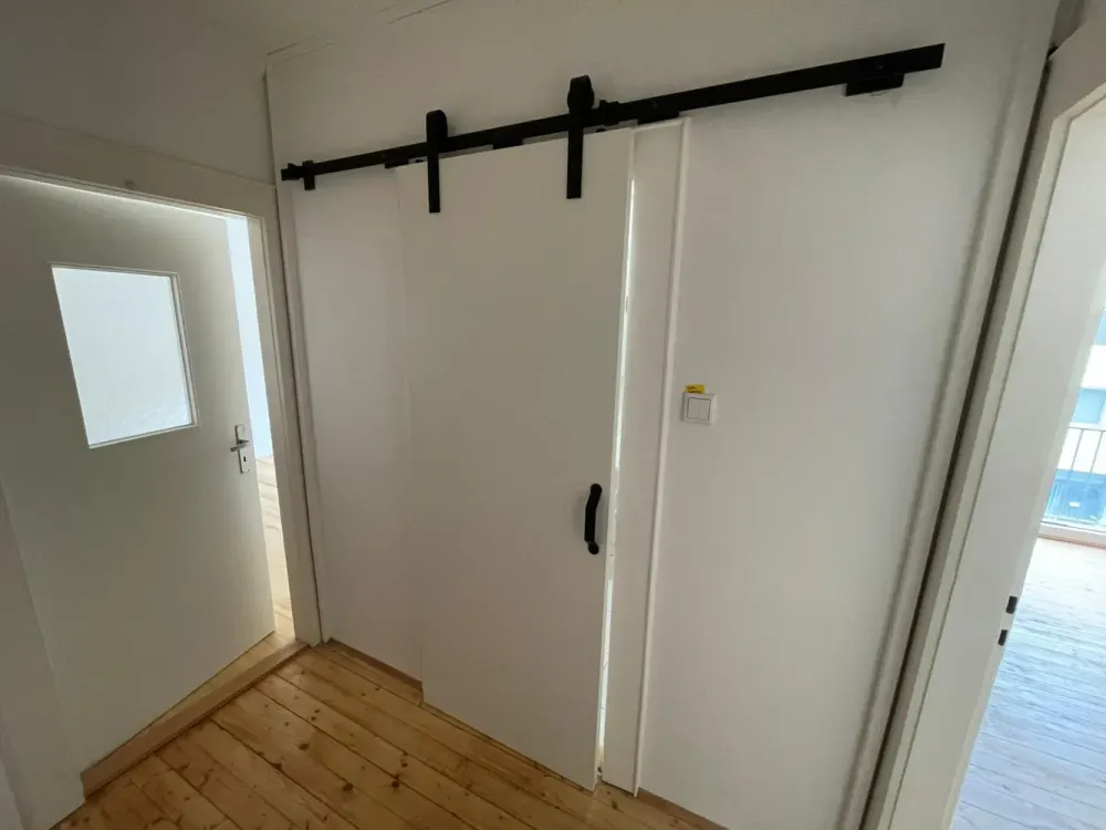 Neu renovierte 2 Zimmer Wohnung in Wöhrd