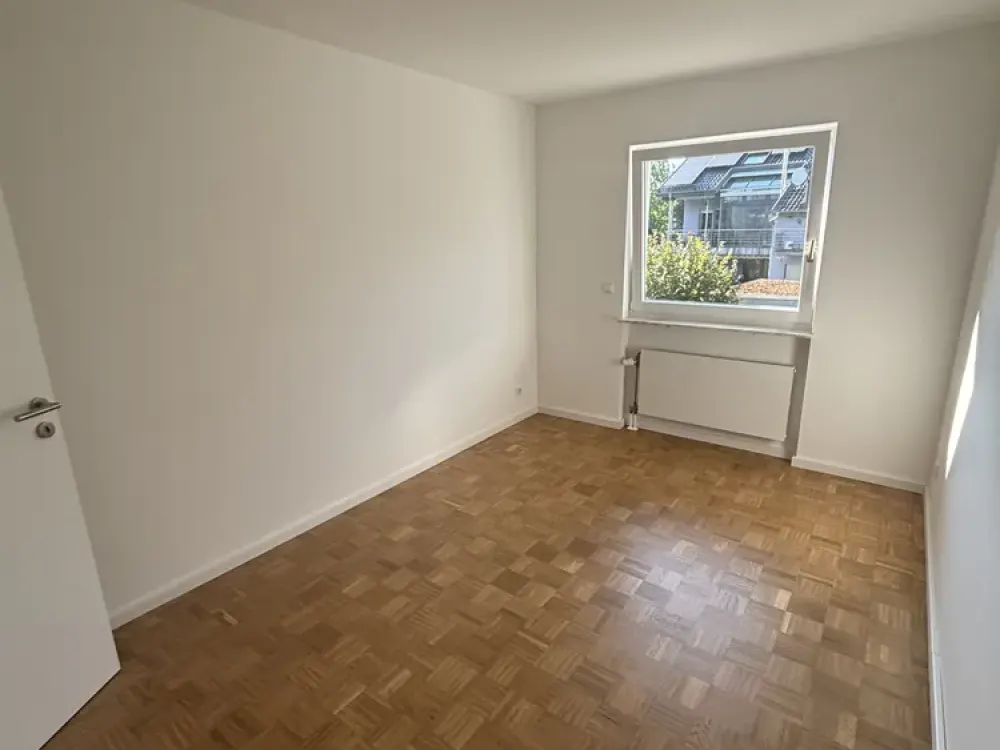 Vollkommen kernsanierte 3-Zimmer-Wohnung in Ettlingen
