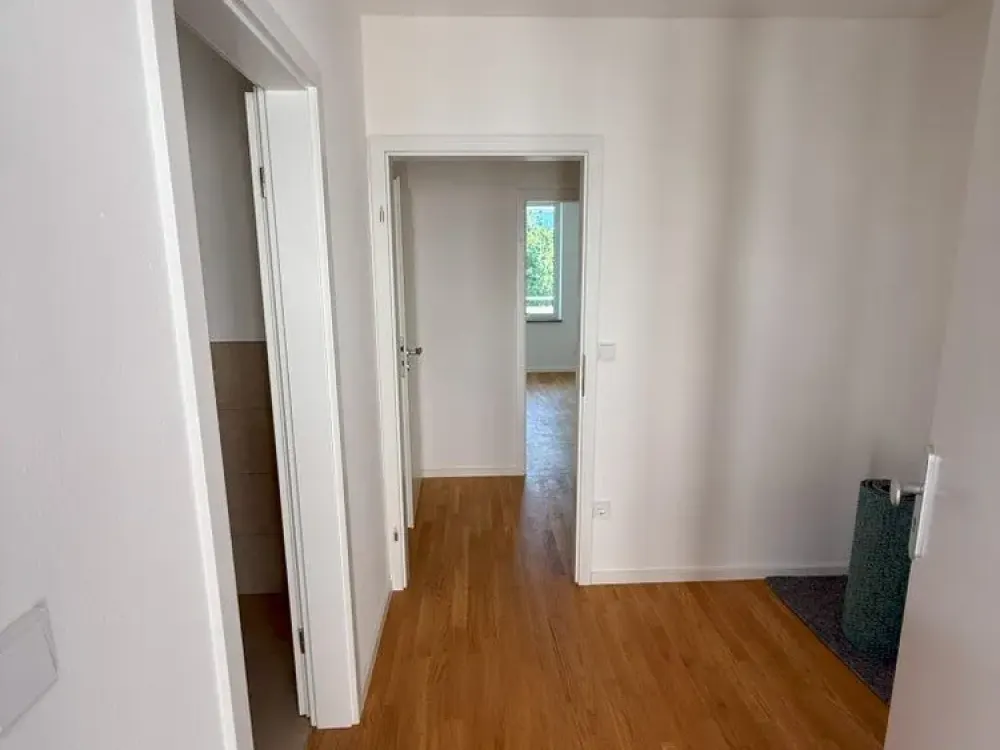 Update - teilmöblierte, sonnige, sanierte Wohnung - WG tauglich in Haidhausen