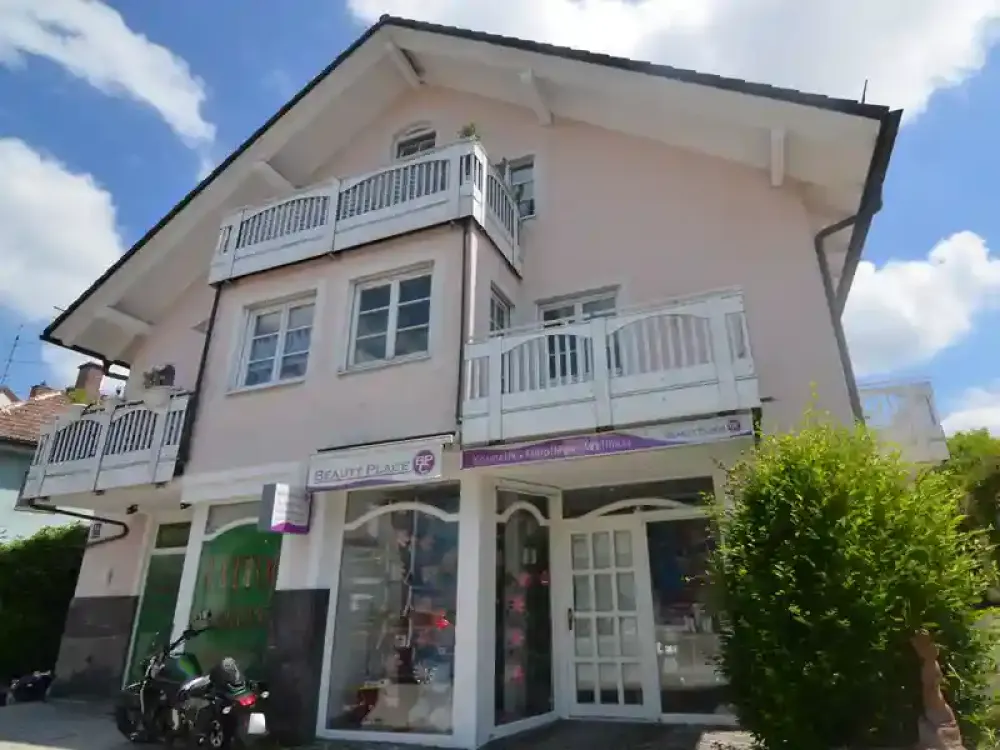 Schöne helle 1-Zimmer-Wohnung 39 m² mit Blick ins Grüne!