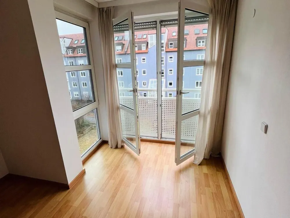 Helle 2-Zimmer-Wohnung mit TG-Stellplatz, am Weißensee