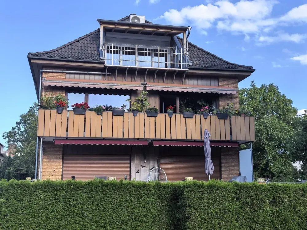 160 m2 Souterrain Luxuswohnung mit 40 m2 Terrasse in 13587 Berlin