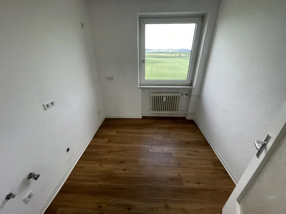 Schöne 3 Zimmer Wohnung mit Balkon und Weitblick